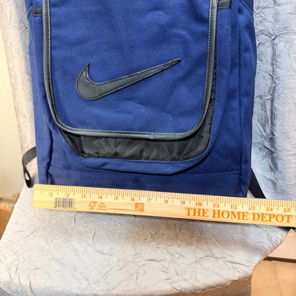 Nike vintage canvas